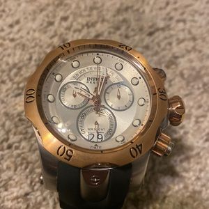 Invicta Mens 1541 Reserve Venom Watch